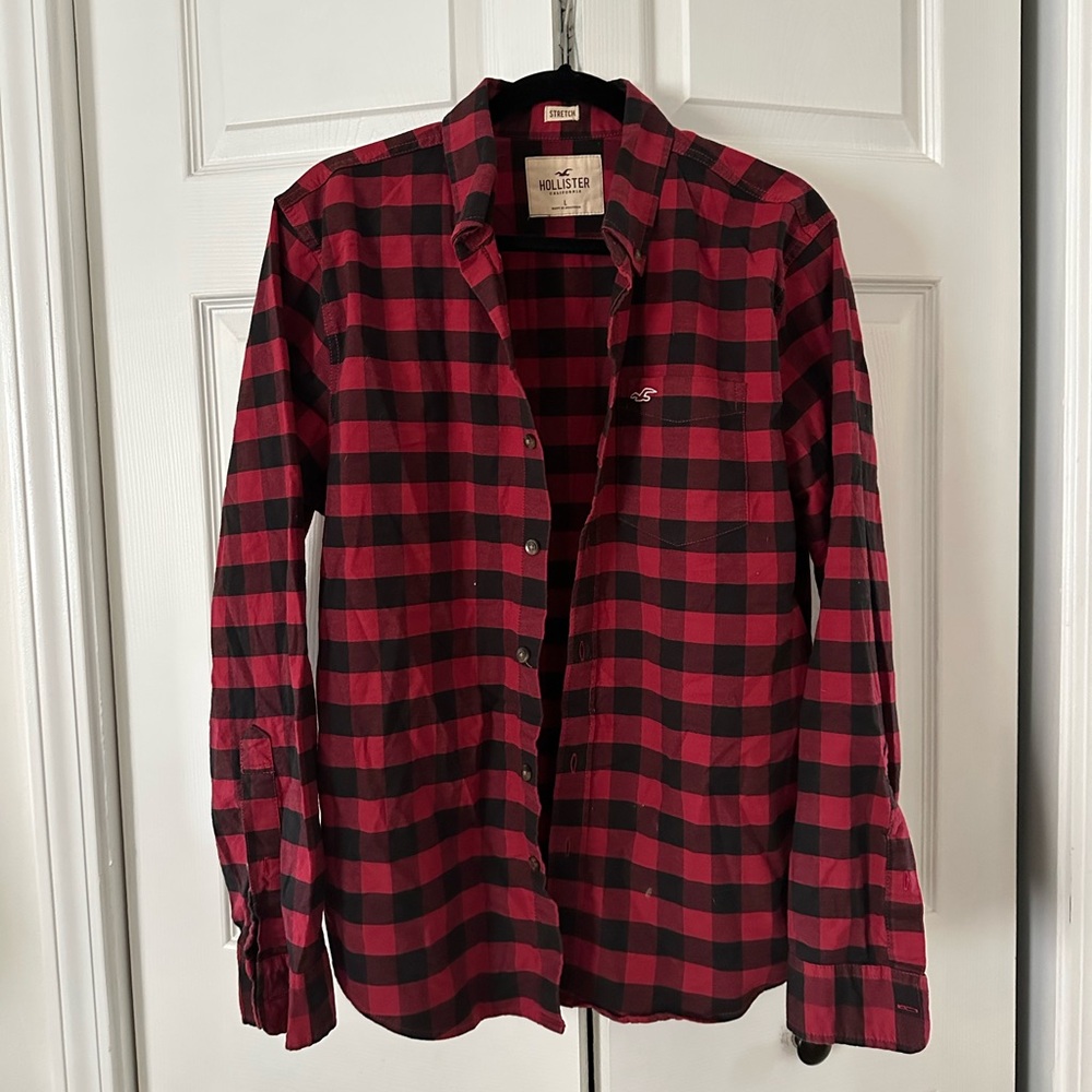 Hollister Men's Plaid Shirt in Red and Black